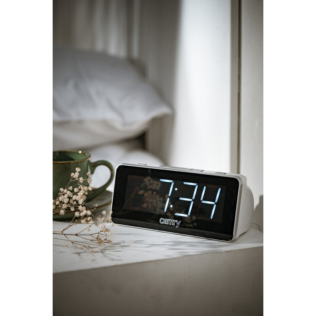 Camry CR 1156 radio reloj despertador AM y FM frecuencia pantalla LED