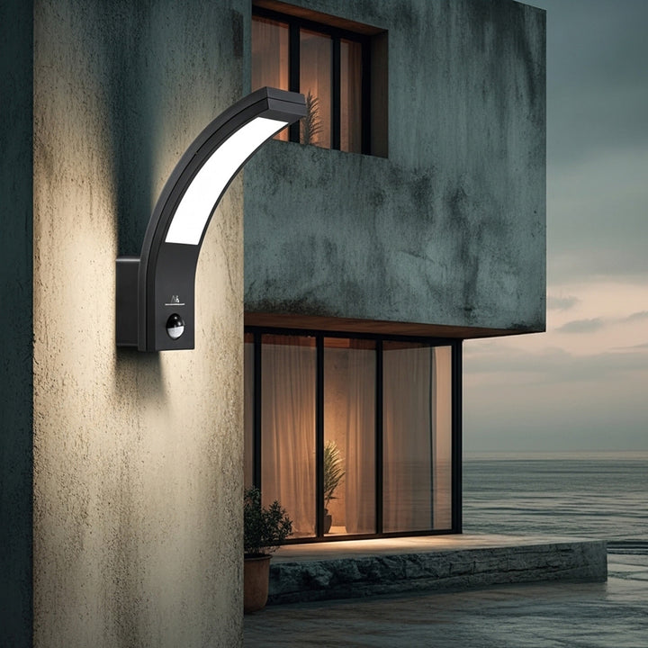 Lâmpada LED com sensor de movimento PIR, preta, 10W, IP54, 750lm, branco neutro (4000K) Maclean MCE244 B