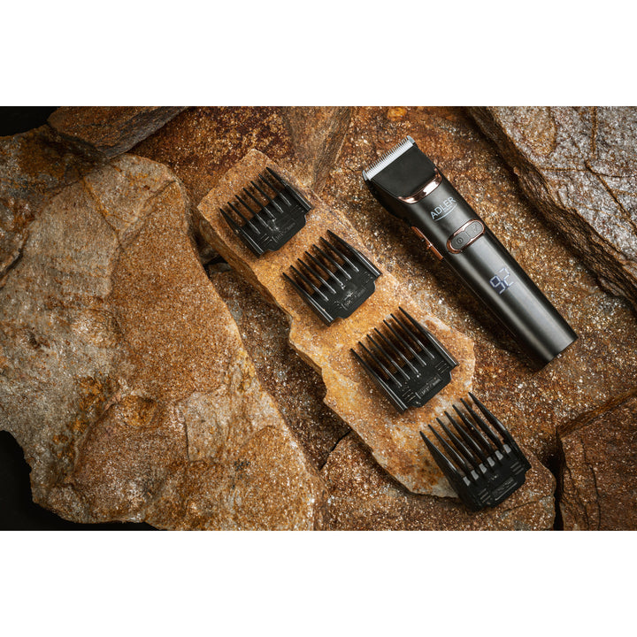 Máquina de cortar cabelo Adler, visor LCD, 40 W, AD 2832
