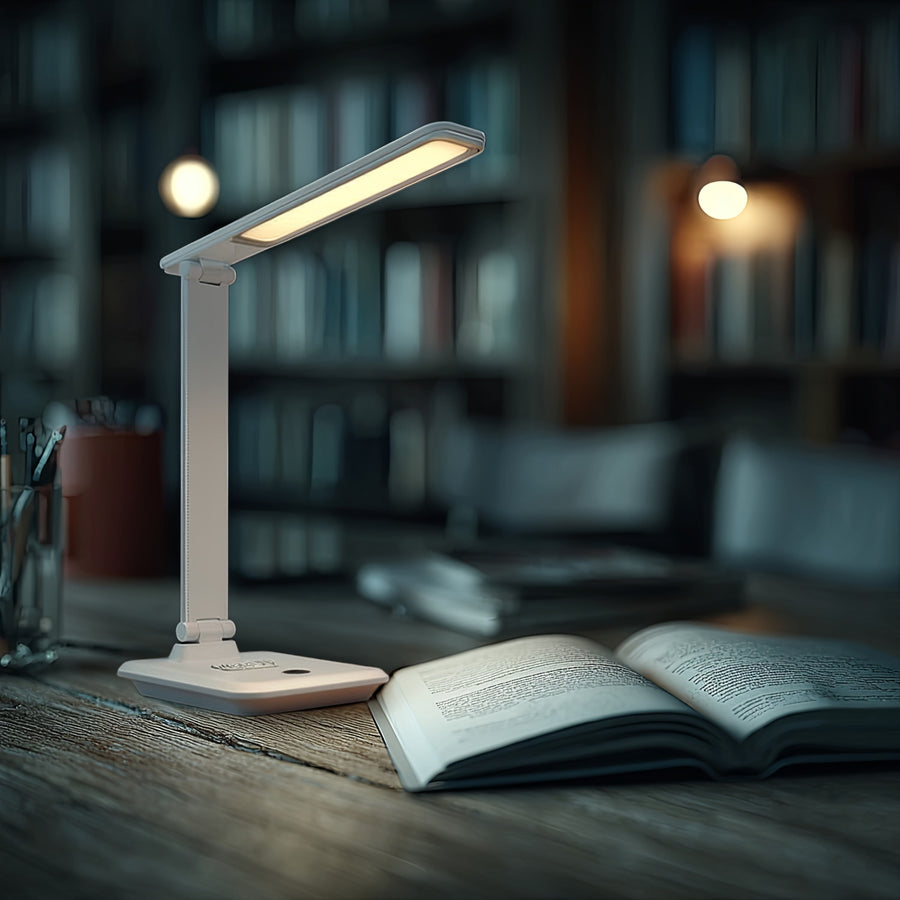 Lâmpada de mesa LED regulável Lâmpada de mesa de 9W com carregador de indução Qi
