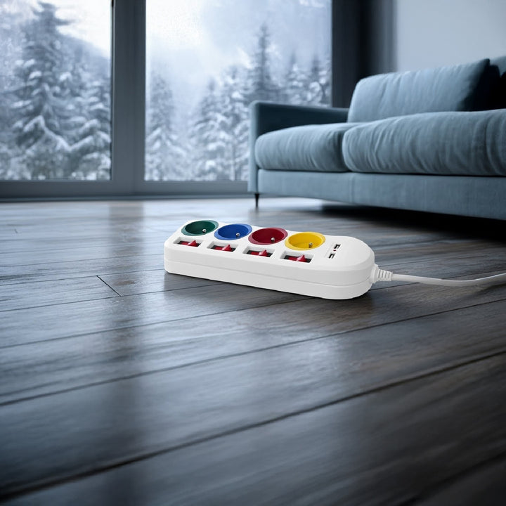 Faixa de extensão Maclean MCE229 W com soquetes Cabo de extensão com 4 tomadas + 2xUSB com interruptores, 250VAC/10A, 2,1A 5V, 1,5m, branco