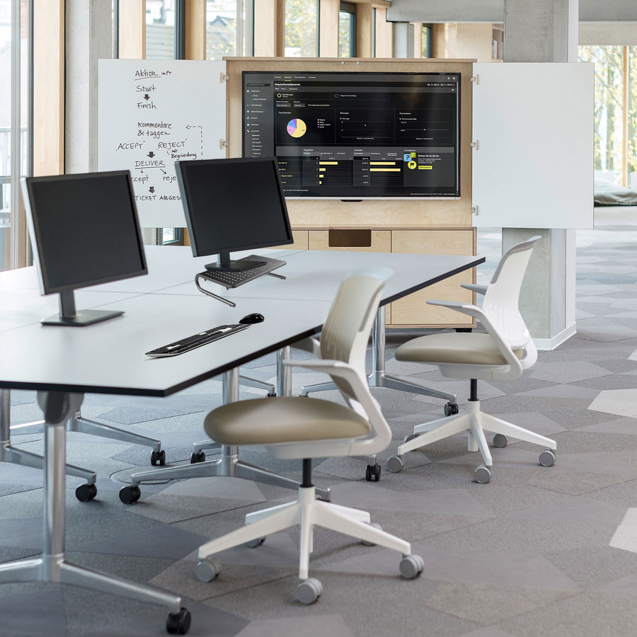 Suporte ergonómico para monitor/portátil Maclean MC-948, carga máxima: 20 kg, superfície perfurada, concebido para monitores com diagonal de ecrã de 13 a 32 pol.
