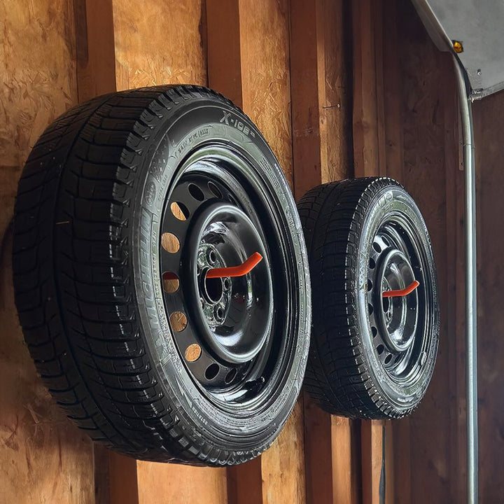 Maclean MC-437 Conjunto de 4 suportes de parede para pneus, rodas, escadas, bicicletas, material em aço, carga máxima de 60 kg/1