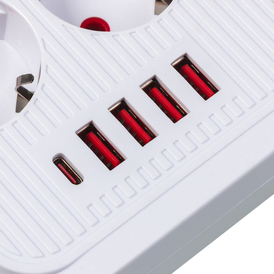 Regleta de enchufes Maclean, cable alargador de 6 tomas + 4xUSB, 110-240 V CA 50/60 Hz, 2,1 A máx. 2500 W, 1,5 m, blanco, MCE389 W