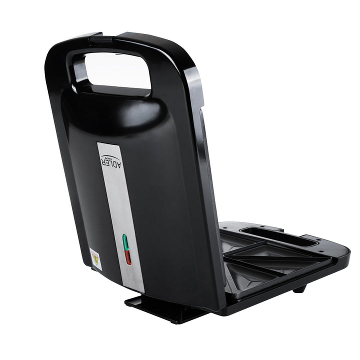 Sanduicheira Adler AD 3055 preta de 2000 W para 4 sanduíches