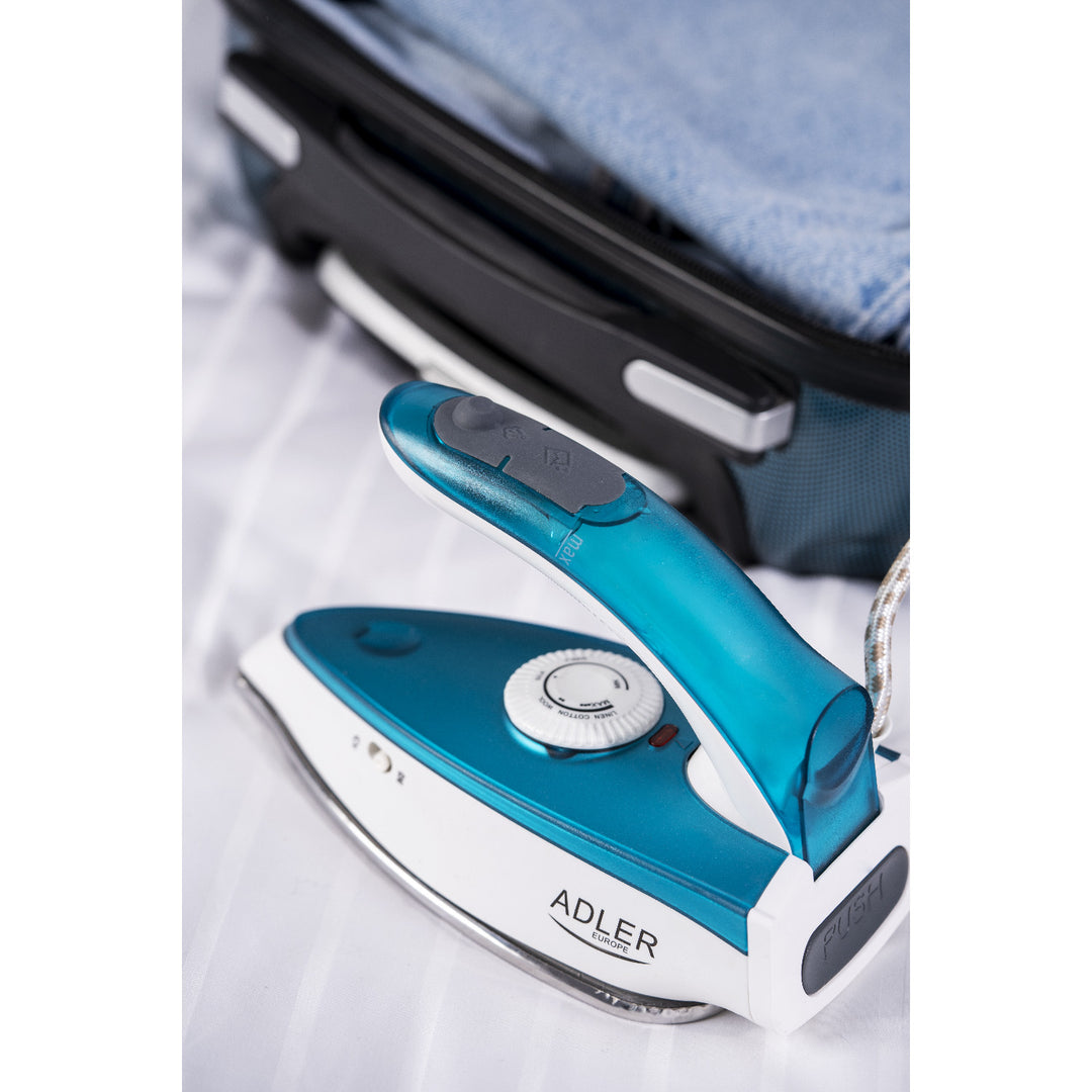Plancha turística Adler, con vapor, mango plegable, potencia 1700W, AD 5035