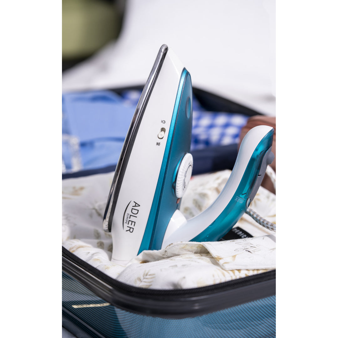 Plancha turística Adler, con vapor, mango plegable, potencia 1700W, AD 5035