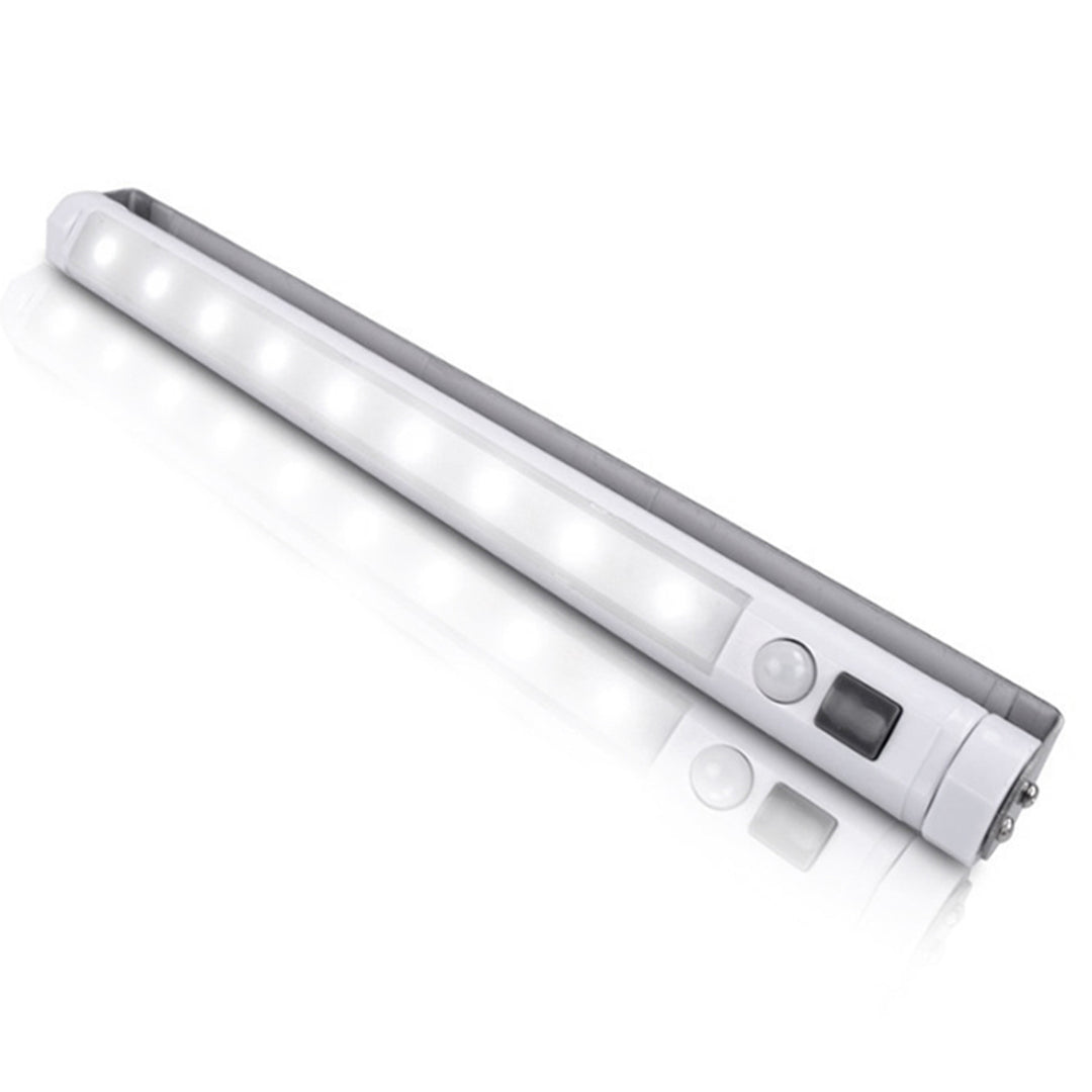 Pilas para sensor PIR de luz de cocina bajo el armario