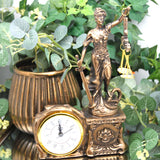 Figurilla de Temis con balanza y espada, reloj, decoración de bronce, Reina Isabel
