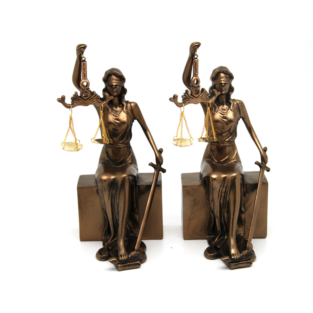 Figurillas de Themis con escamas y espada, apoyalibros, Reina Isabel, 2 piezas
