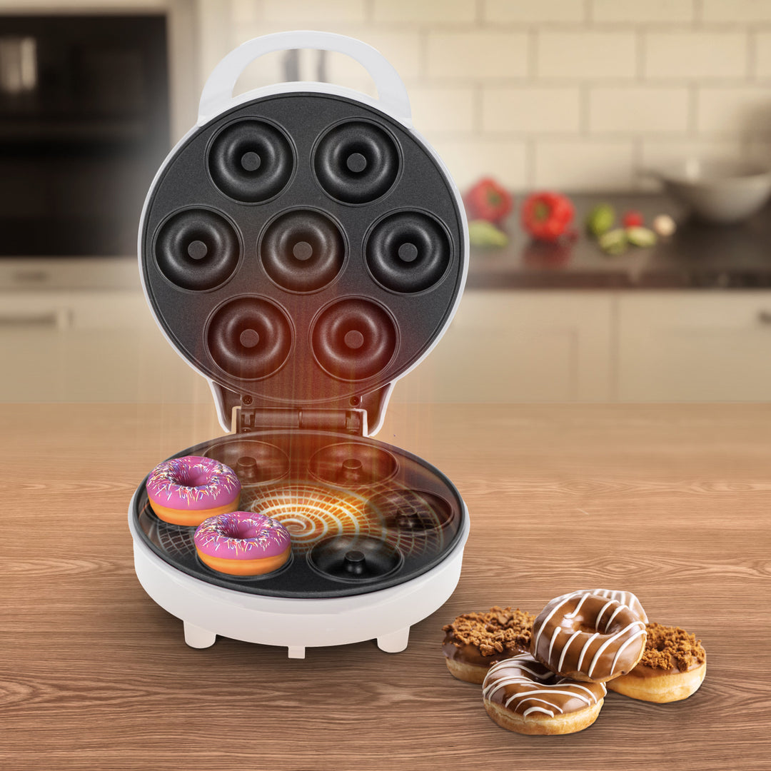 Roscadora Adler, para 7 rosquillas, revestimiento antiadherente, blanca, 1500W, AD 3075