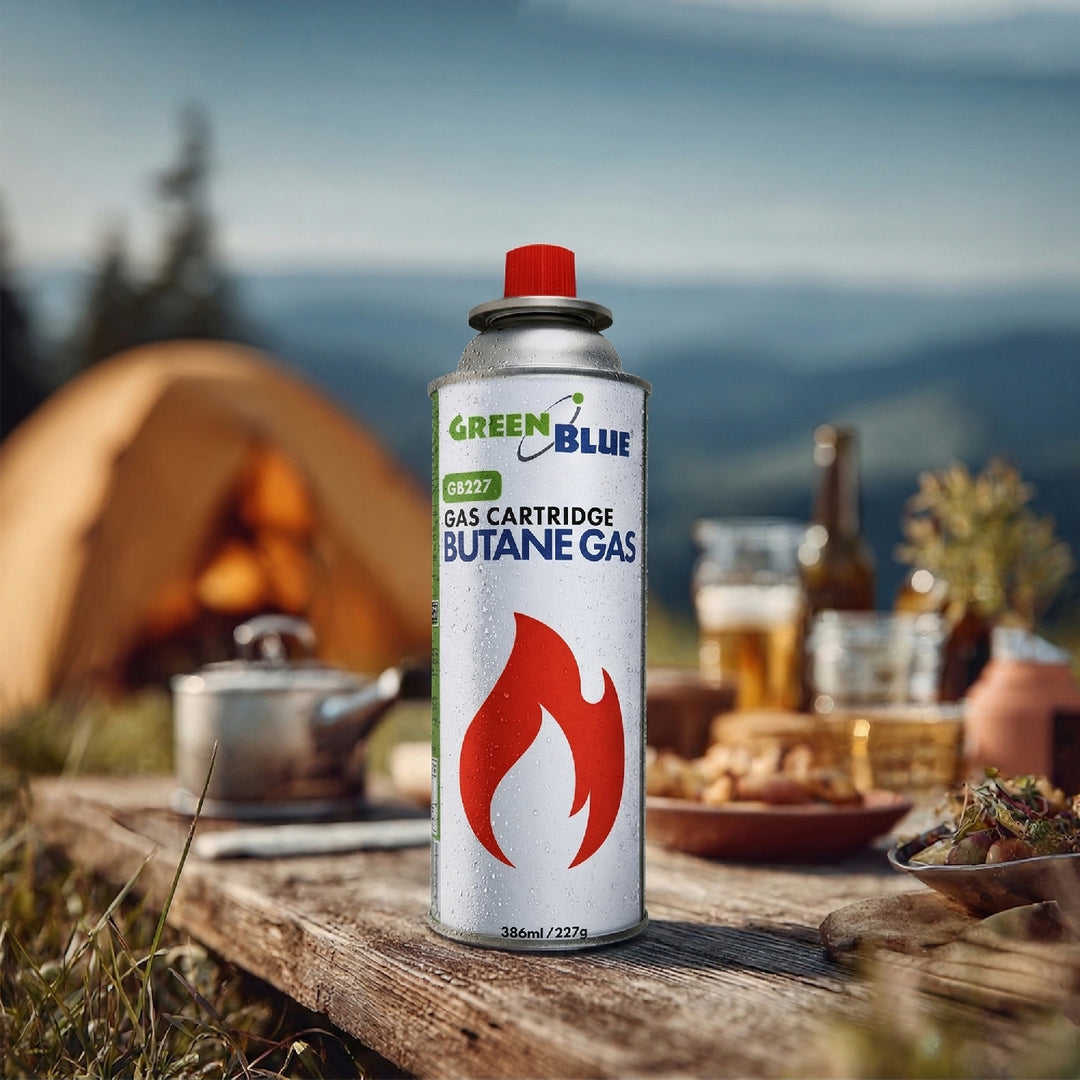 8 cartuchos de gas GreenBlue de 227 g. Certificado: Pi 0875, conforme a la norma EN 417, butano, rango de temperatura de funcionamiento: de -10 °C a +40 °C, GB227