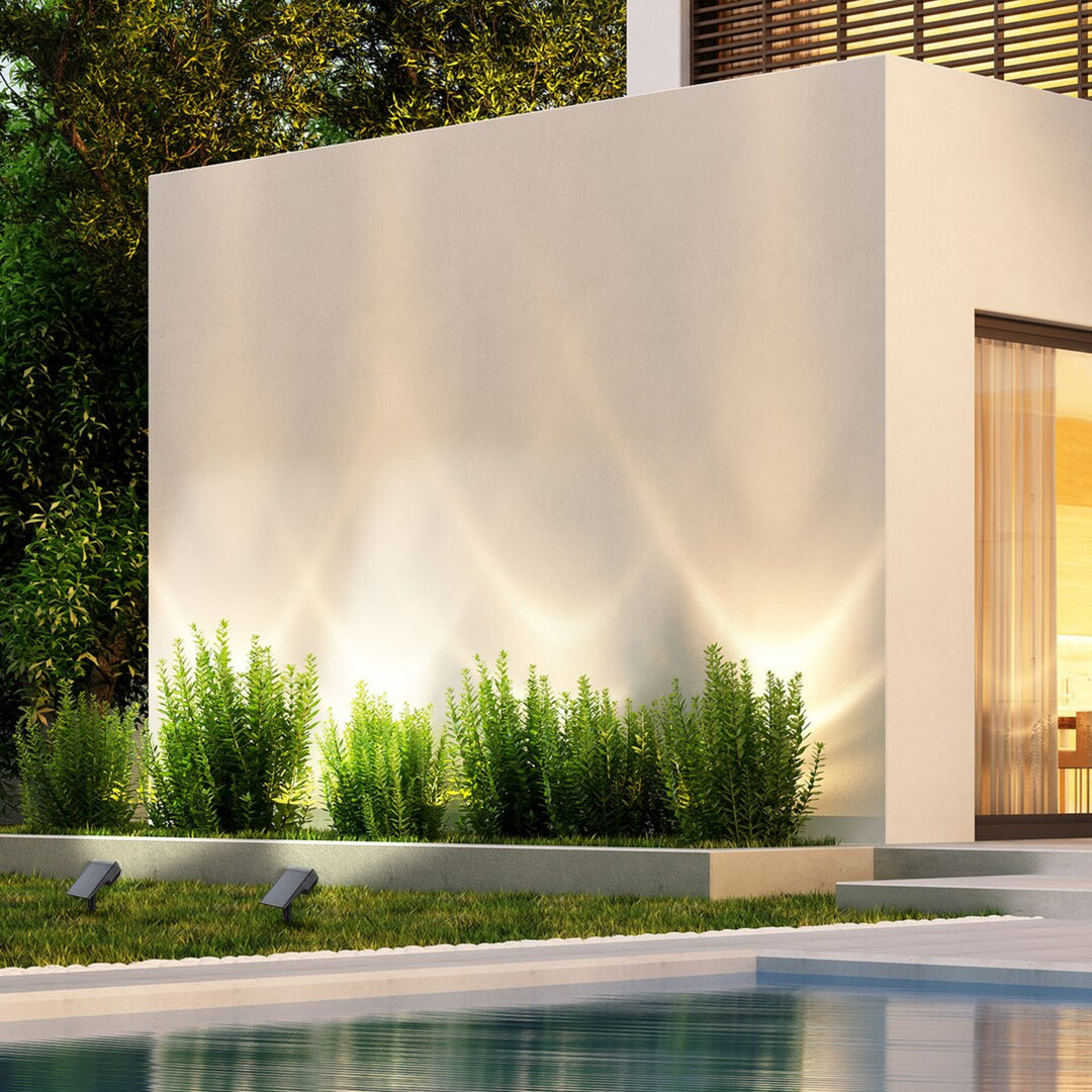 Lámpara solar Rabalux Nantes, 50 LM, IP65, negra, LED de 0,5 W, 77088