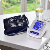 Tensiómetro electrónico, pantalla retroiluminada, manguito de 22–32 cm, indicador de arritmia, TMA-10, Tech-Med
