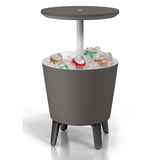 La mesa bar de jardin: mesa de cóctel y una cómoda nevera Curver Outdoor