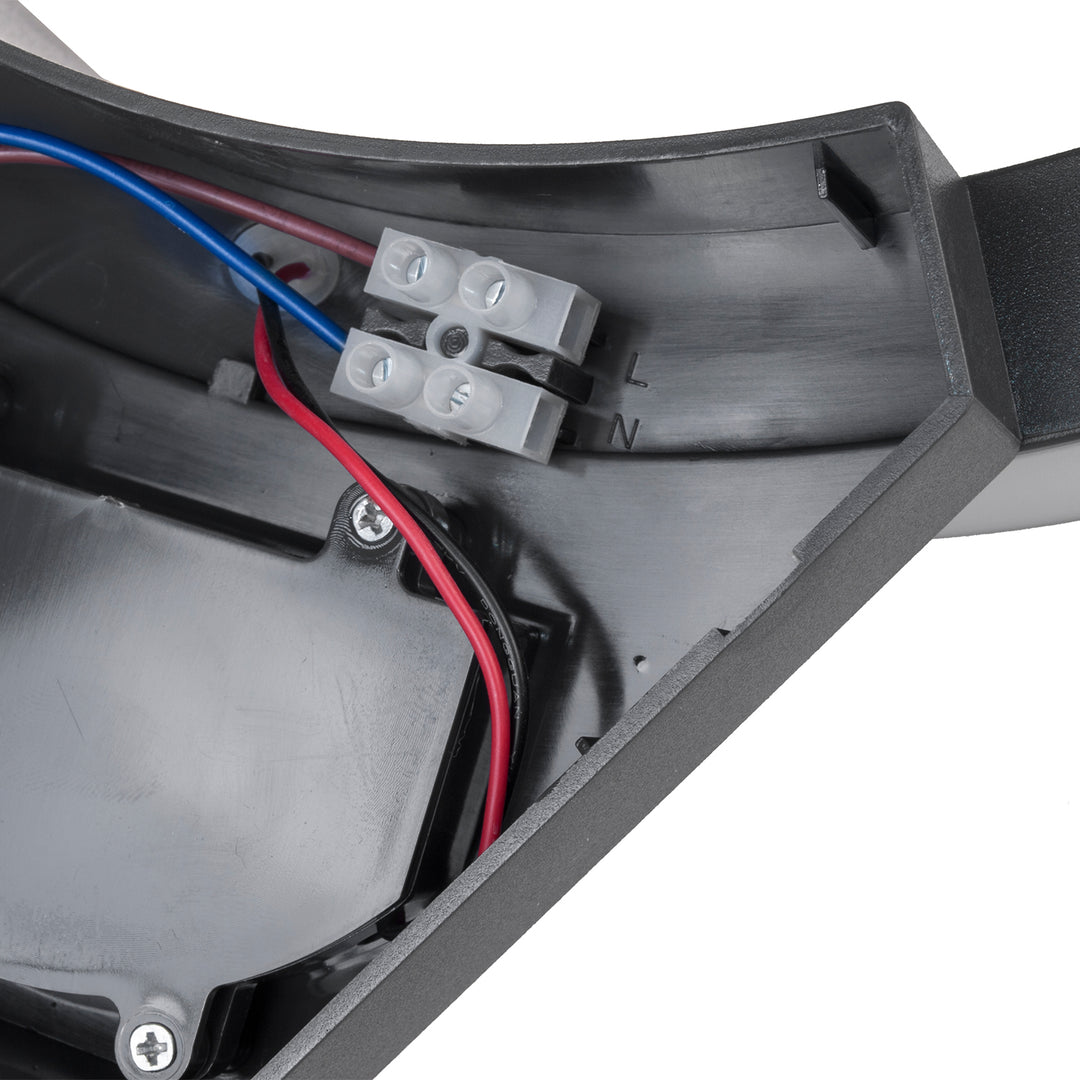 Lâmpada LED com sensor de movimento infravermelho MCE290 GR 800lm 10W IP54 Maclean Energy cinza