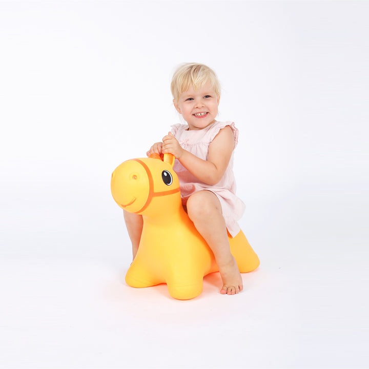Brinquedo inflável para pular e brincar para crianças a partir de 1 ano, cavalo costurado, bomba de ar incluída