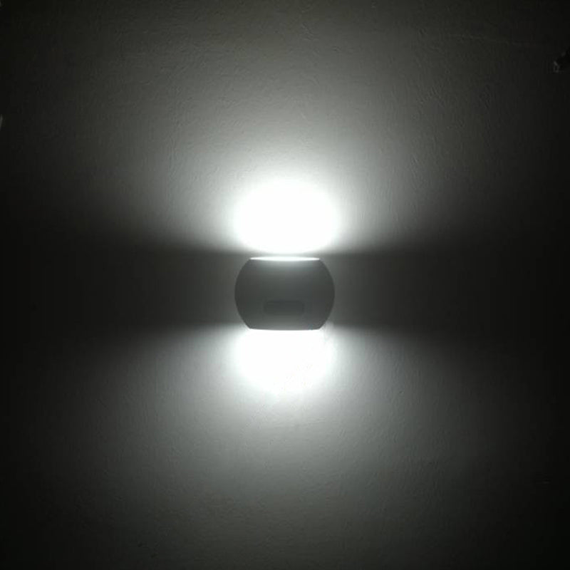 Luminária de parede LED Maclean MCE366 com sensor de movimento PIR, sensor de anoitecer ao amanhecer, iluminação interior/exterior IP65 4000K, branco neutro (20 W (1600 lm))