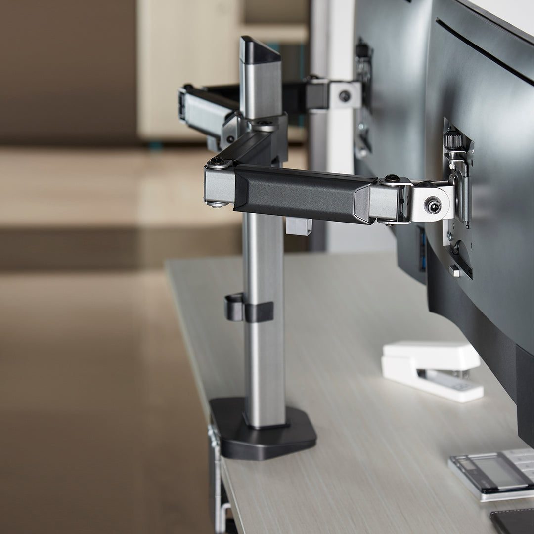 Suporte de monitor duplo articulado Deluxe Ergo Office, 17"-32", máx. 9kg, ER-449