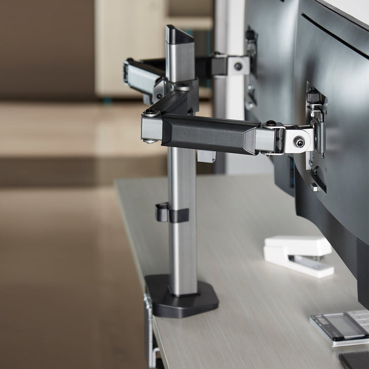 Suporte de monitor duplo articulado Deluxe Ergo Office, 17"-32", máx. 9kg, ER-449