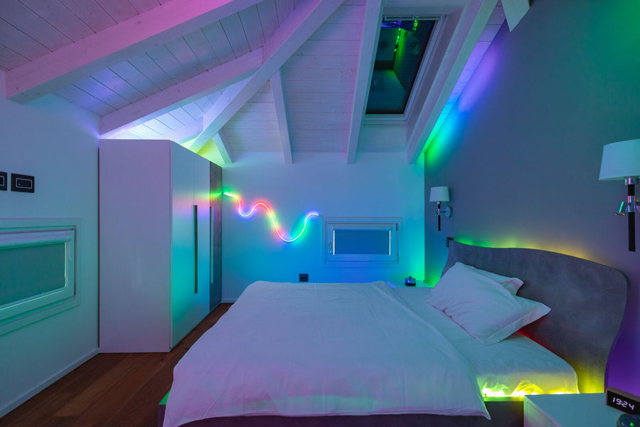Allocacoc TWFL200STW-WEU Tubo de luz LED RGB flexível Alexa Google Wi-Fi Bluetooth Twinkly Music 2m