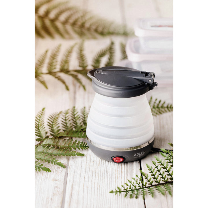 Chaleira de viagem em silicone Adler AD 1370 0,6L (versão Reino Unido)