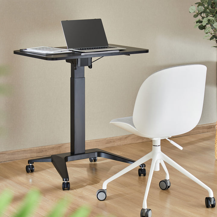 Mesa para portátil Maclean MC-453B, ajuste pneumático em altura, 80 x 52 cm, 8 kg máx., 109 cm de altura, preta