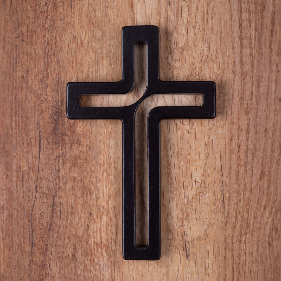 Cruz colgante de madera moderna negra 30x18x1,8 cm