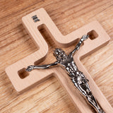 Luda Studio Cruz Pendurada em Madeira Cruz Moderna com Símbolo da Paixão (Natural, 30x18x1,8cm)
